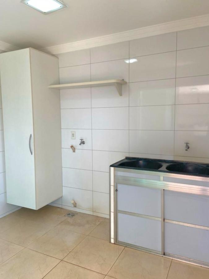 Casa à venda com 1 quarto, 450m² - Foto 5