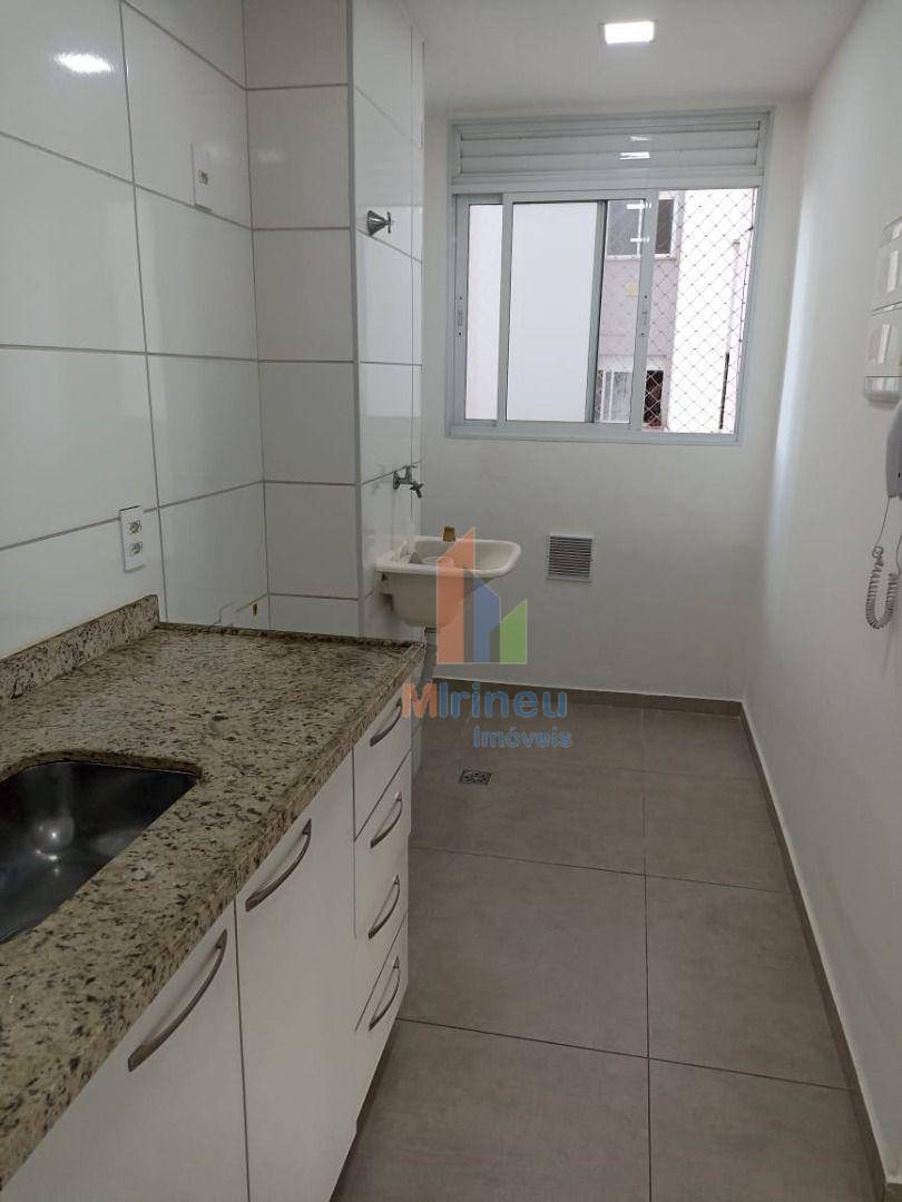 Apartamento para alugar com 2 quartos, 55m² - Foto 3
