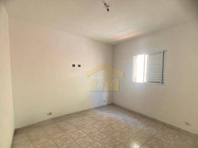 Sobrado à venda com 2 quartos, 236m² - Foto 28