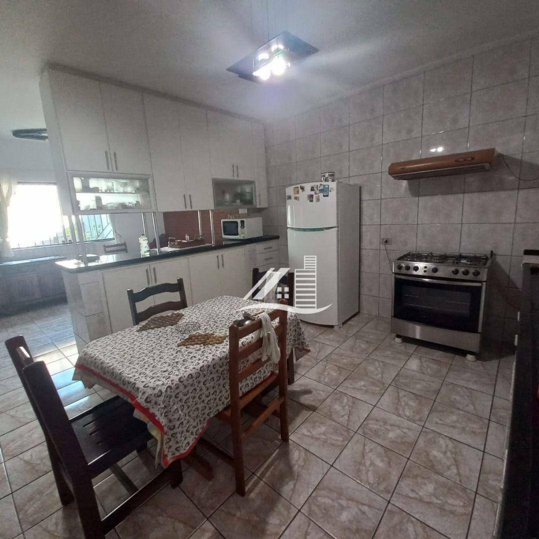 Sobrado à venda com 3 quartos, 177m² - Foto 25