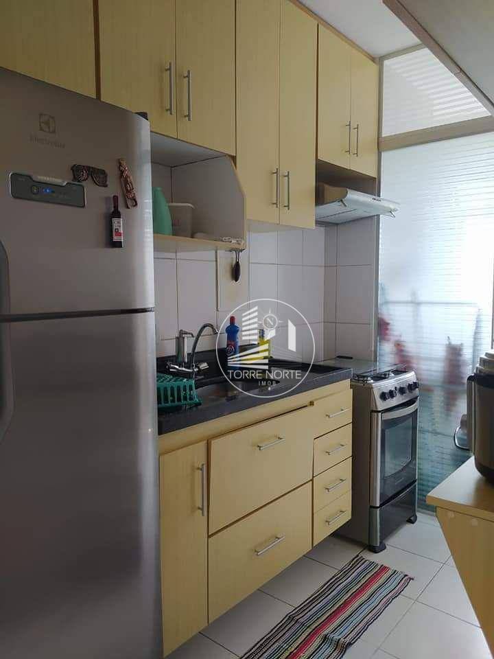 Apartamento à venda com 2 quartos, 50m² - Foto 9