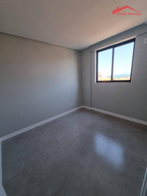 Apartamento à venda com 3 quartos, 100m² - Foto 9