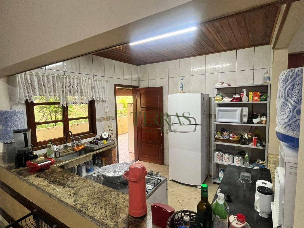 Chácara à venda com 4 quartos, 400m² - Foto 22