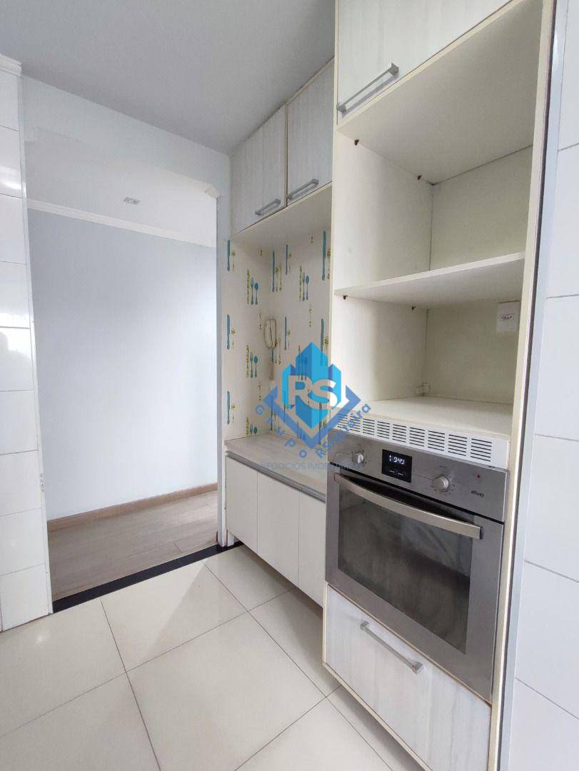 Apartamento para alugar com 2 quartos, 57m² - Foto 13