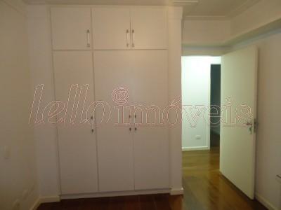 Apartamento para alugar com 3 quartos, 133m² - Foto 8