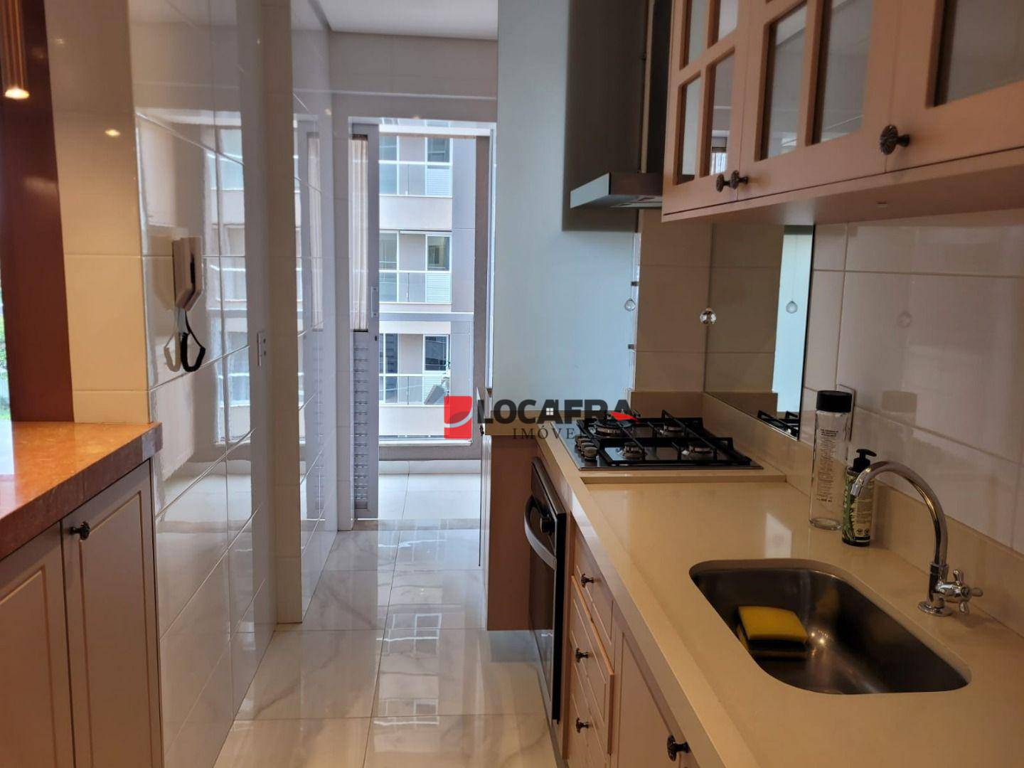 Apartamento à venda com 2 quartos, 78m² - Foto 5