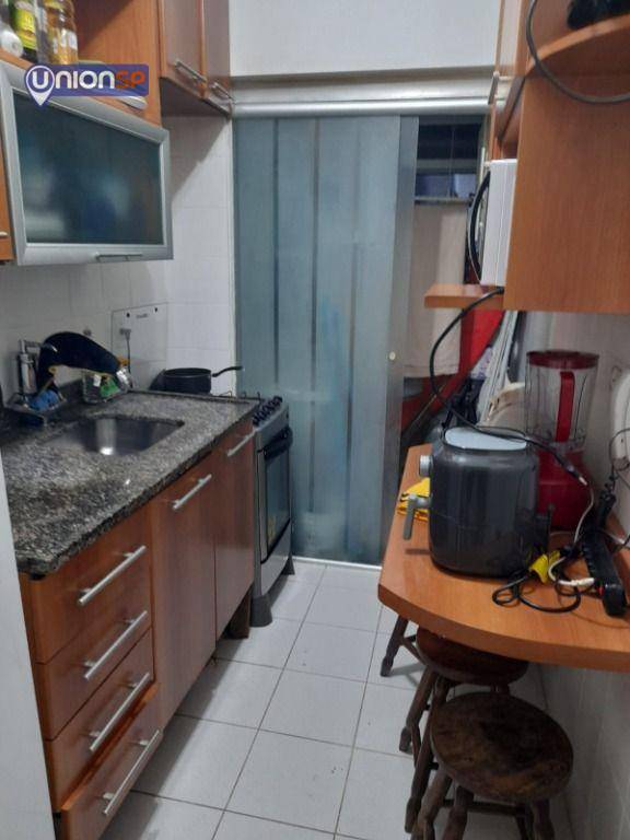 Apartamento à venda com 2 quartos, 50m² - Foto 8