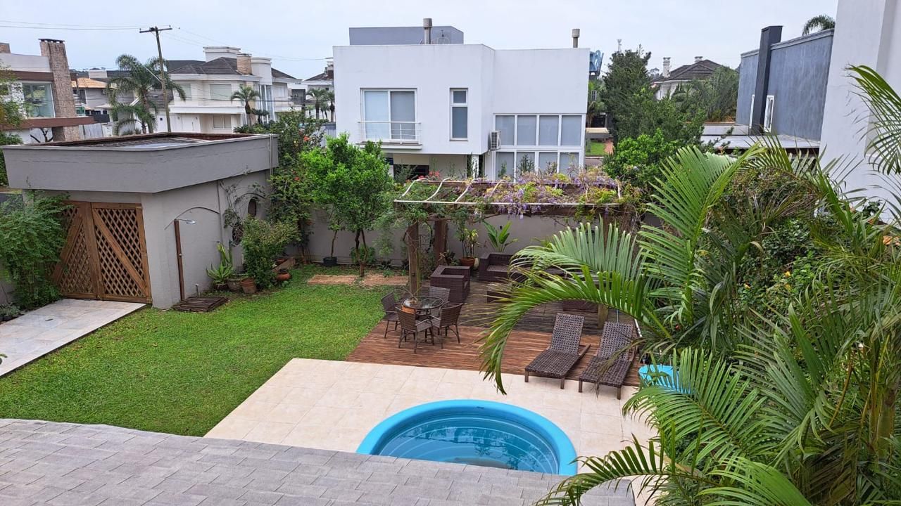 Casa de Condomínio à venda com 4 quartos, 280m² - Foto 24