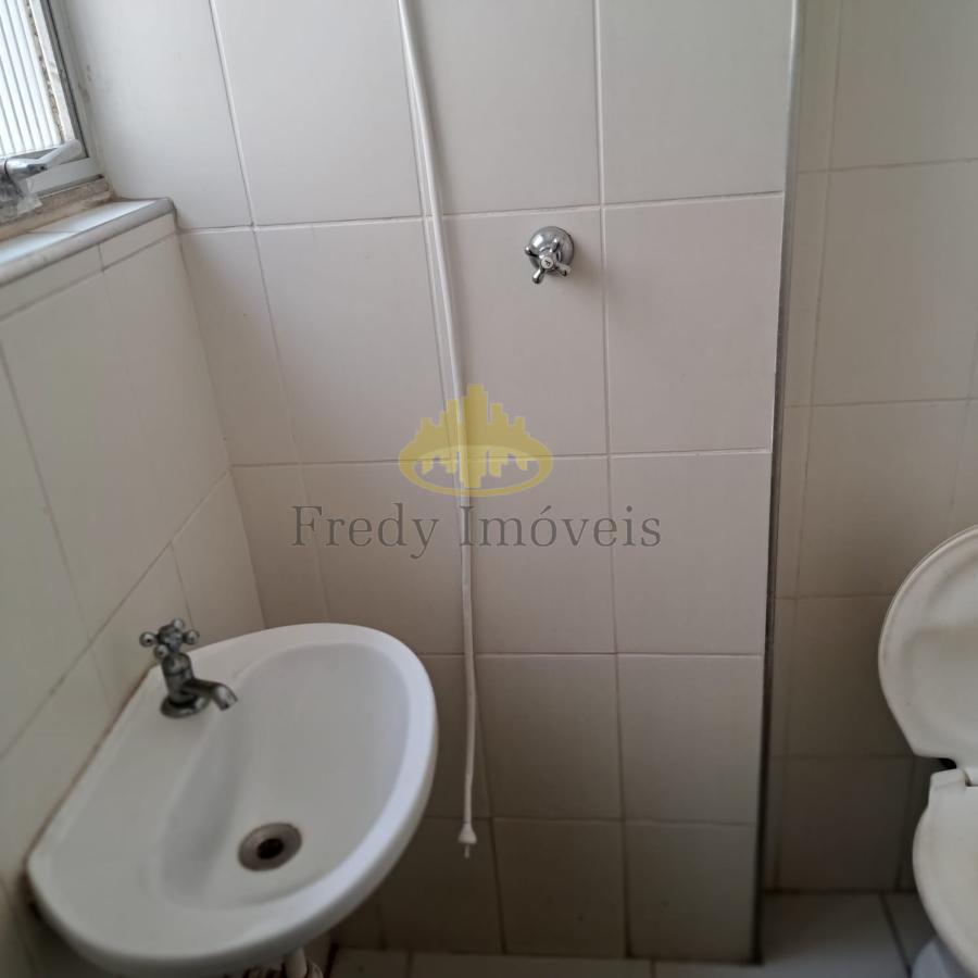 Apartamento à venda com 2 quartos, 83m² - Foto 21