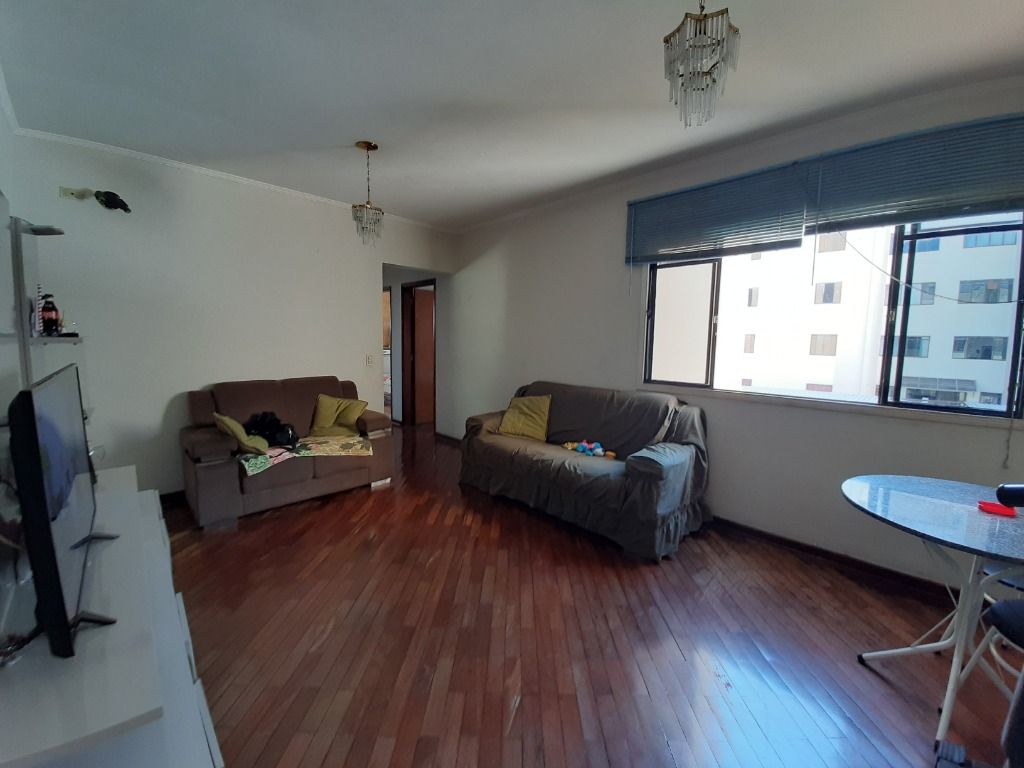 Apartamento à venda com 2 quartos, 69m² - Foto 2