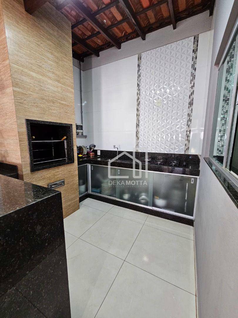 Casa à venda com 3 quartos, 166m² - Foto 11