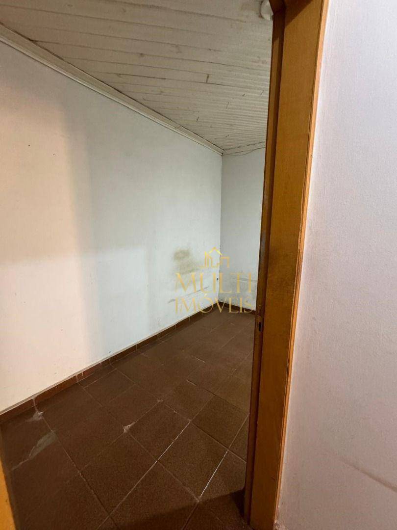 Casa à venda com 3 quartos, 110m² - Foto 25