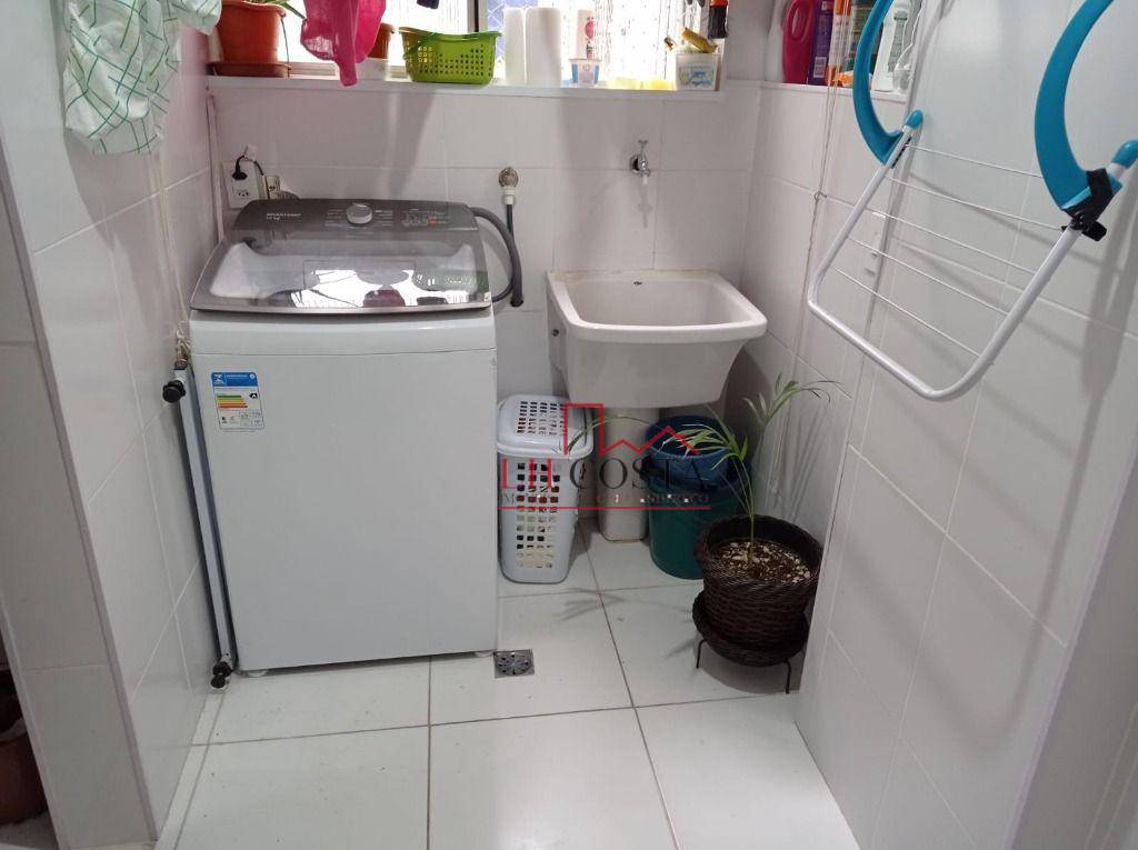 Apartamento à venda com 3 quartos, 95m² - Foto 20