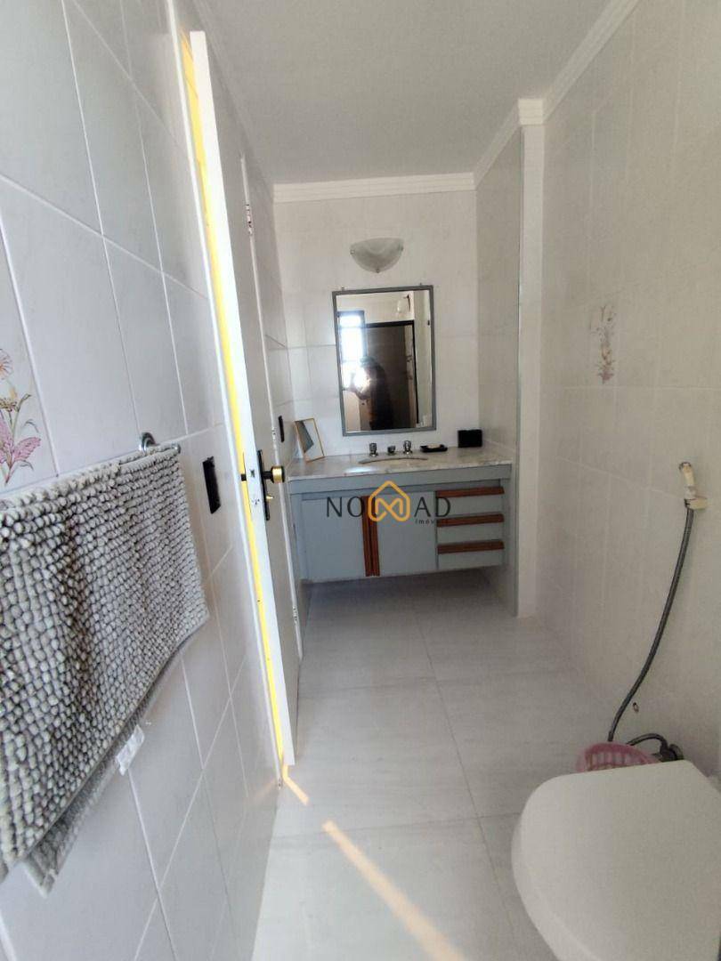 Apartamento à venda com 3 quartos, 120m² - Foto 13