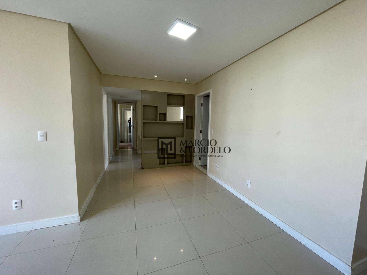 Apartamento à venda com 3 quartos, 91m² - Foto 2