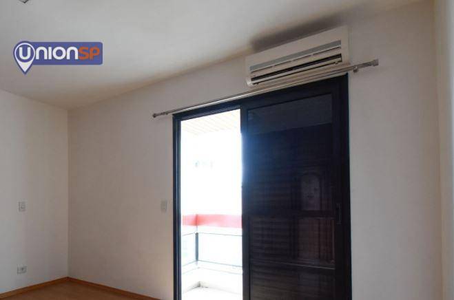 Apartamento à venda com 4 quartos, 144m² - Foto 12