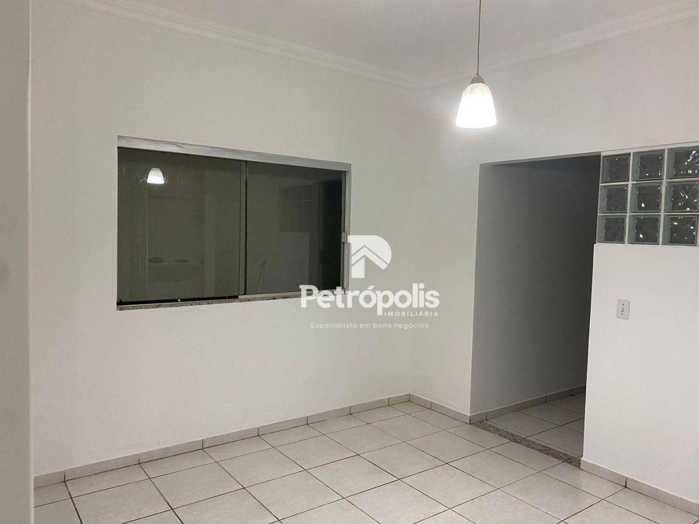 Casa à venda com 4 quartos, 180m² - Foto 6