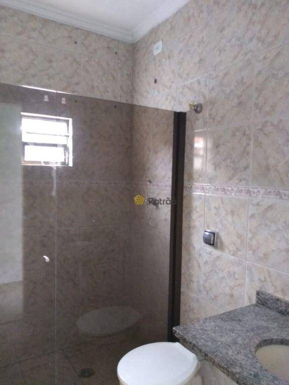 Sobrado à venda com 2 quartos, 220m² - Foto 8