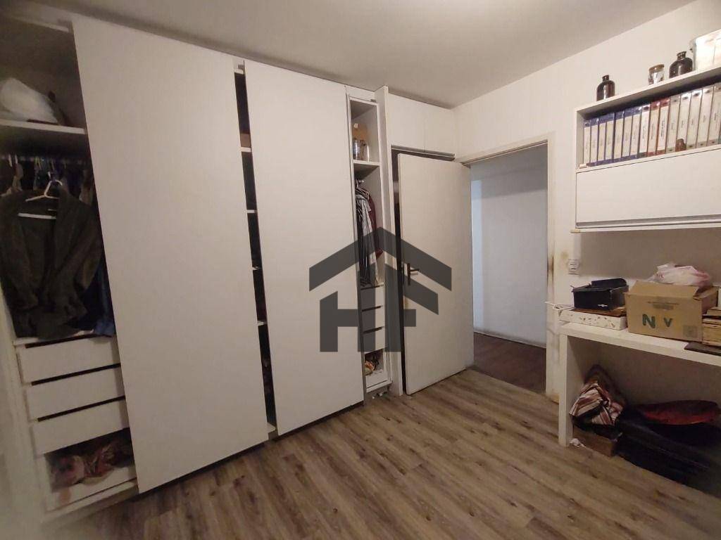 Apartamento à venda com 3 quartos, 162m² - Foto 13