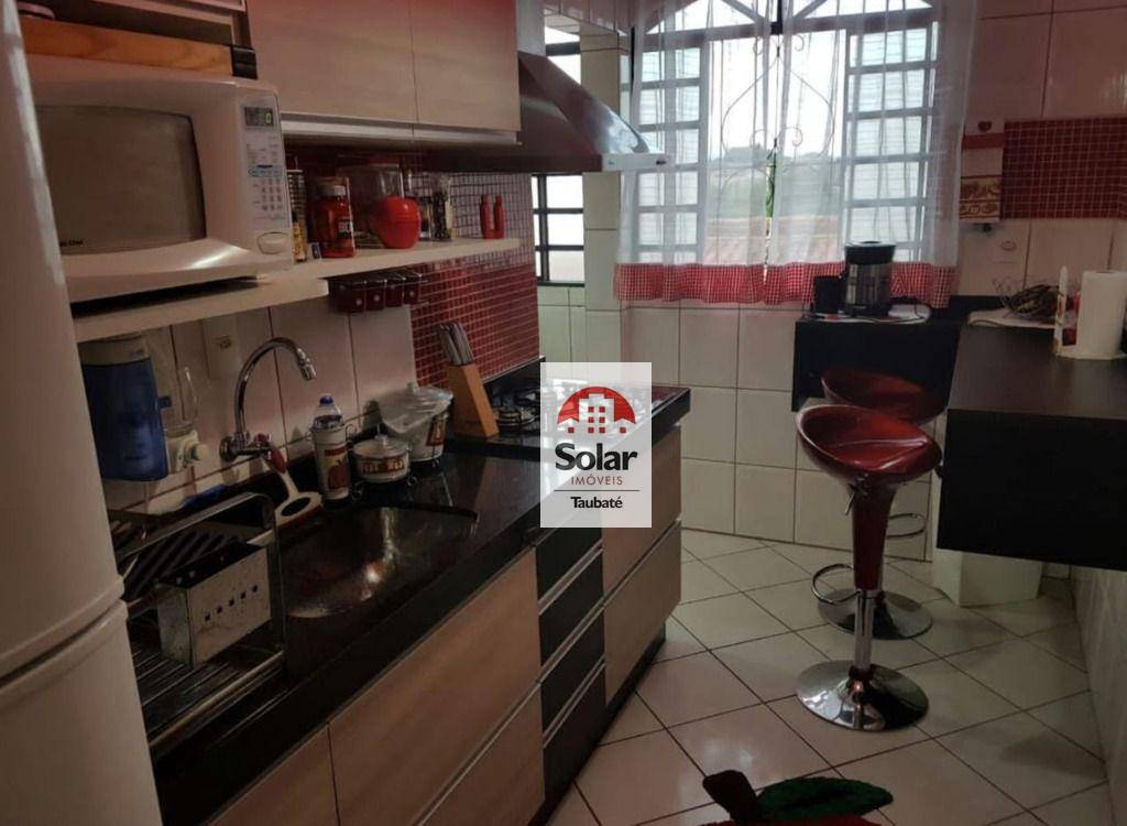 Apartamento à venda com 2 quartos, 69m² - Foto 4