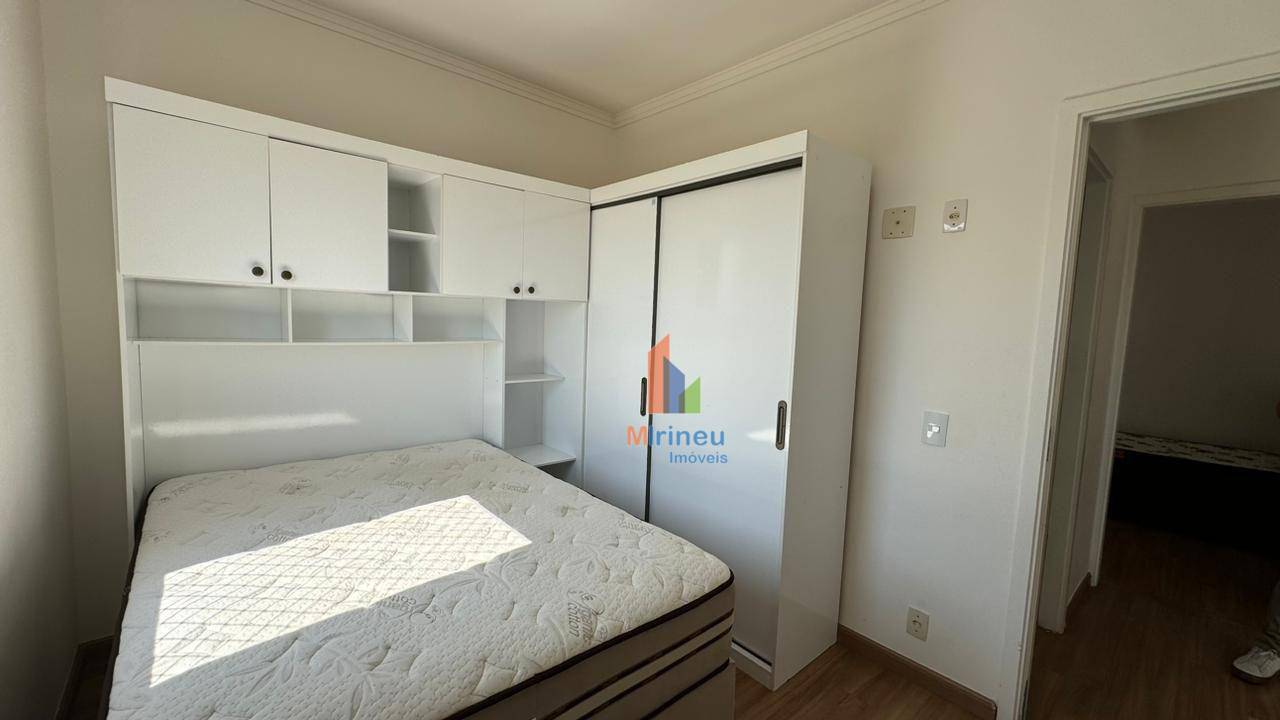 Apartamento para alugar com 2 quartos, 55m² - Foto 15