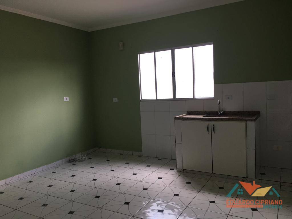 Casa para alugar com 1 quarto, 50m² - Foto 6