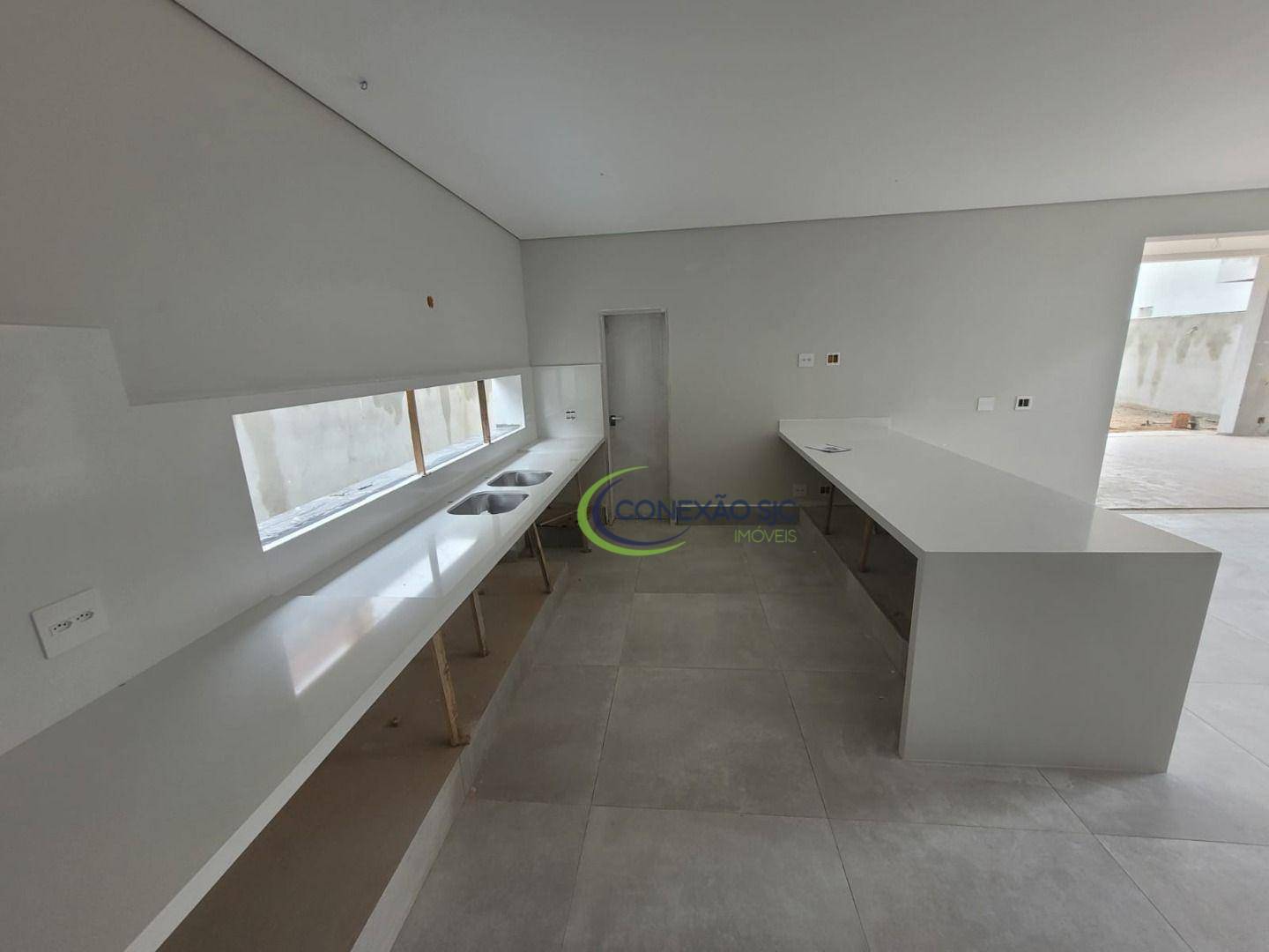 Sobrado à venda com 5 quartos, 336m² - Foto 12