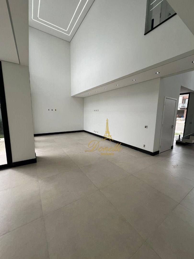 Sobrado à venda com 3 quartos, 240m² - Foto 12