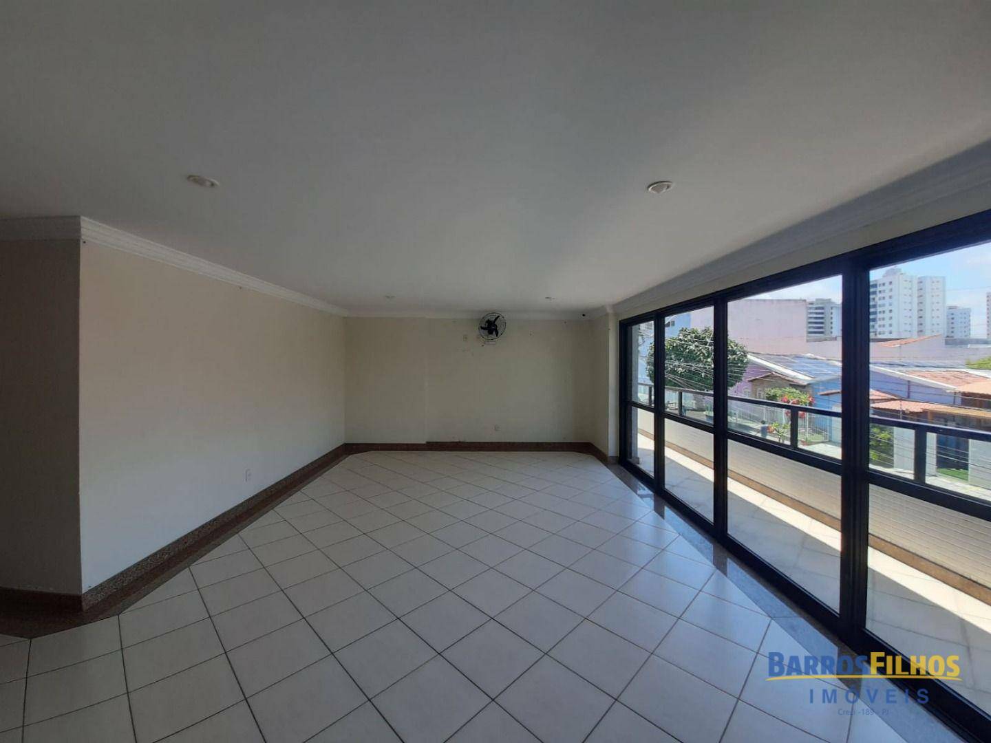 Apartamento à venda com 3 quartos, 150M2 - Foto 17