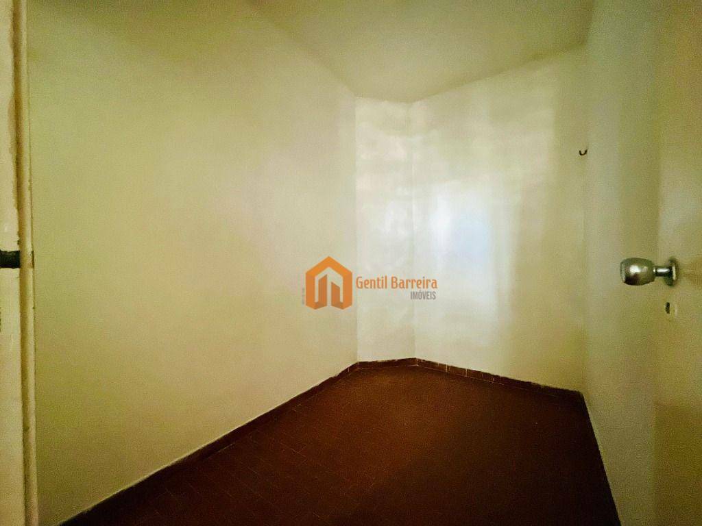 Apartamento à venda com 3 quartos, 116m² - Foto 19