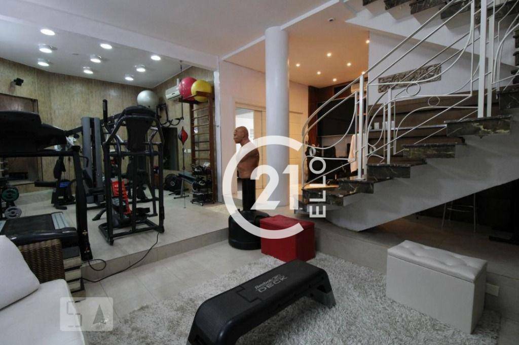 Casa de Condomínio à venda e aluguel com 4 quartos, 700m² - Foto 34