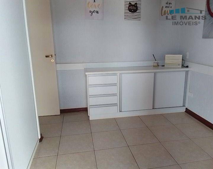 Casa de Condomínio à venda com 3 quartos, 306m² - Foto 13