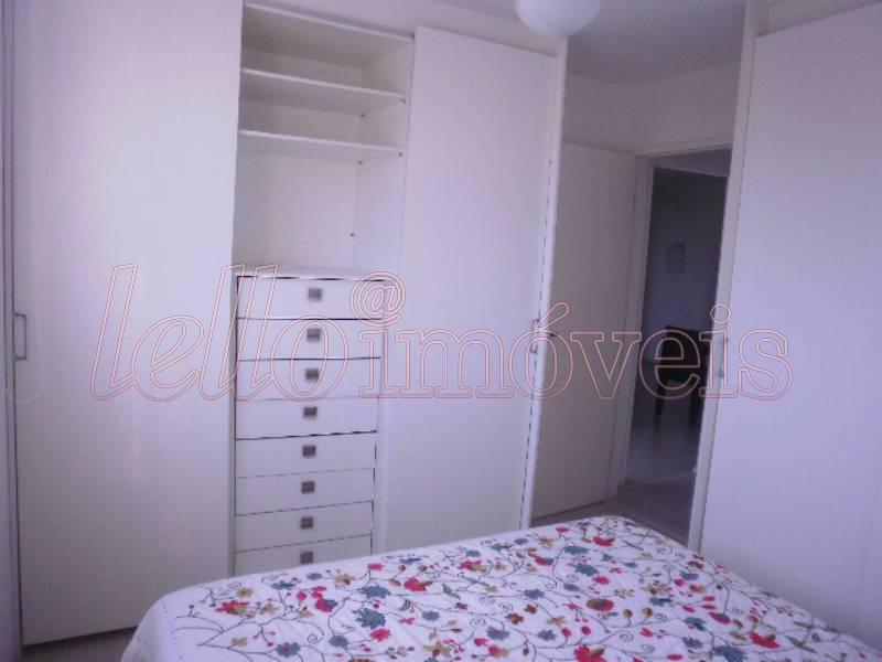 Apartamento para alugar com 2 quartos, 60m² - Foto 12