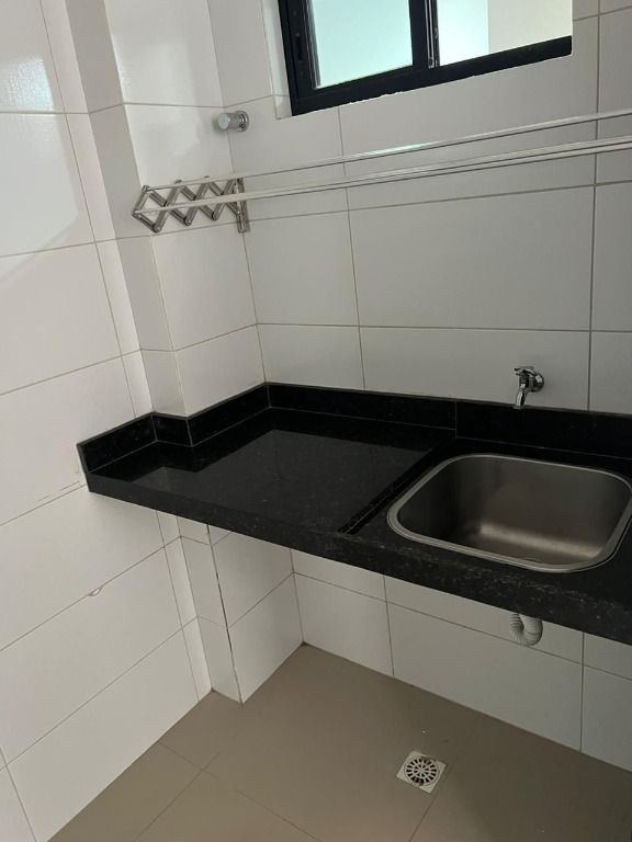 Apartamento à venda com 1 quarto, 33m² - Foto 6