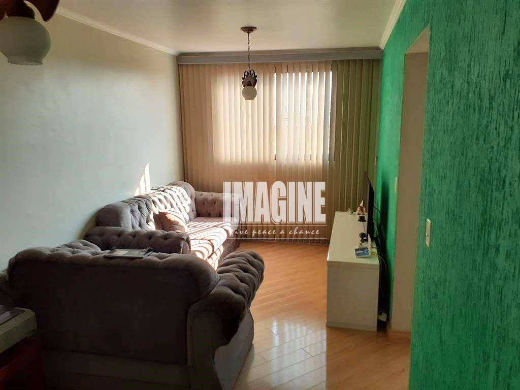 Apartamento à venda com 2 quartos, 62m² - Foto 1