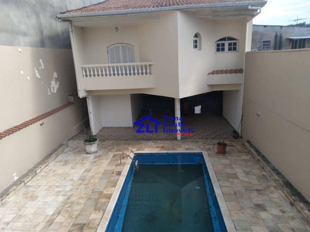 Casa à venda com 3 quartos, 400m² - Foto 7