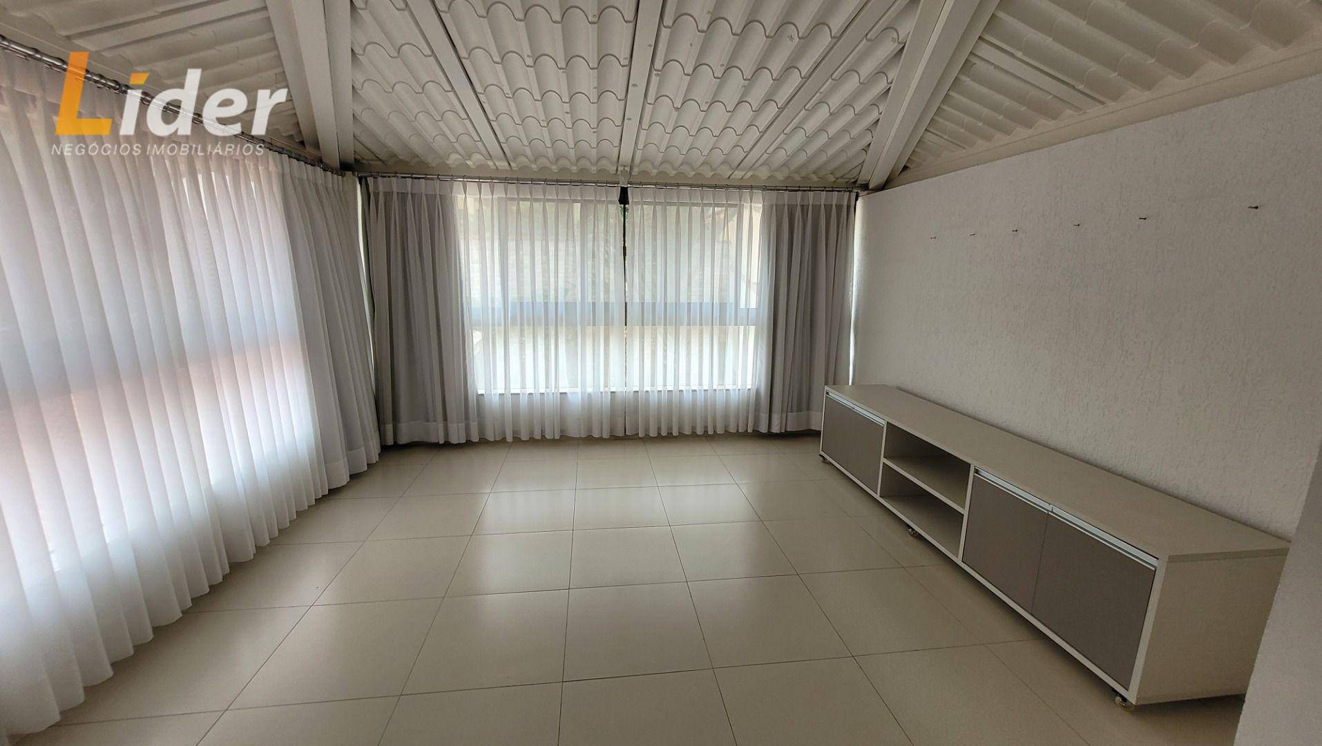 Casa à venda com 4 quartos, 279m² - Foto 37