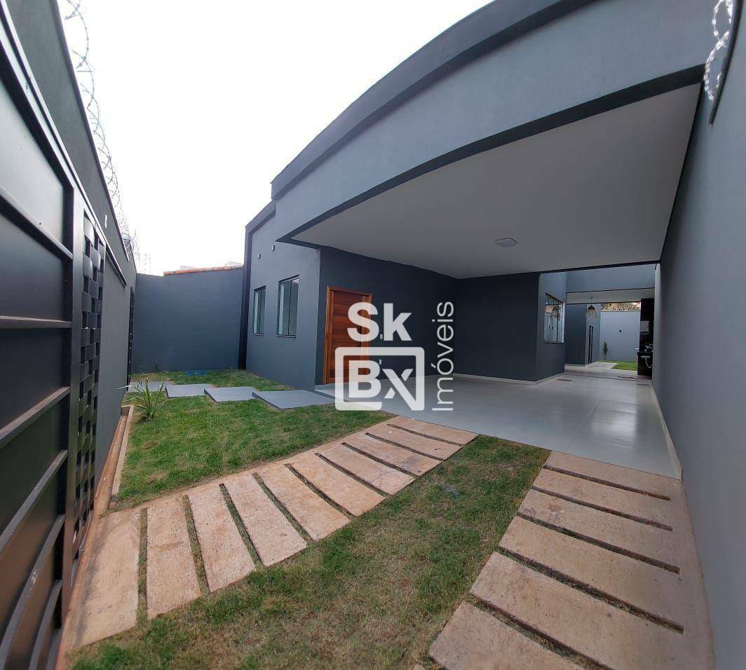 Casa à venda com 3 quartos, 150m² - Foto 1