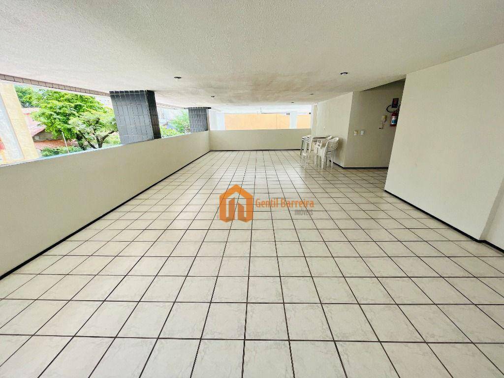 Apartamento à venda com 3 quartos, 122m² - Foto 33