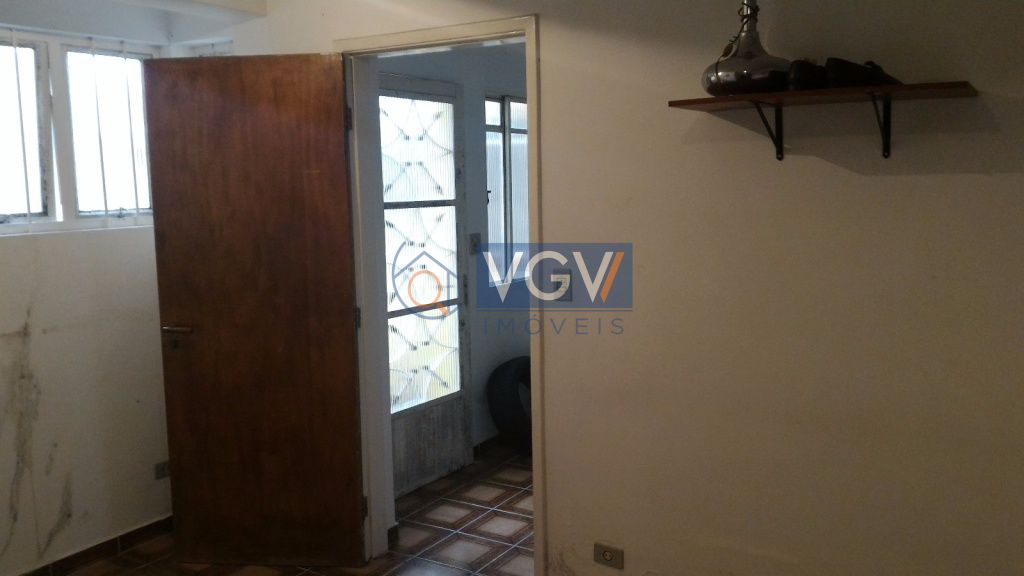 Casa à venda com 4 quartos, 220m² - Foto 11