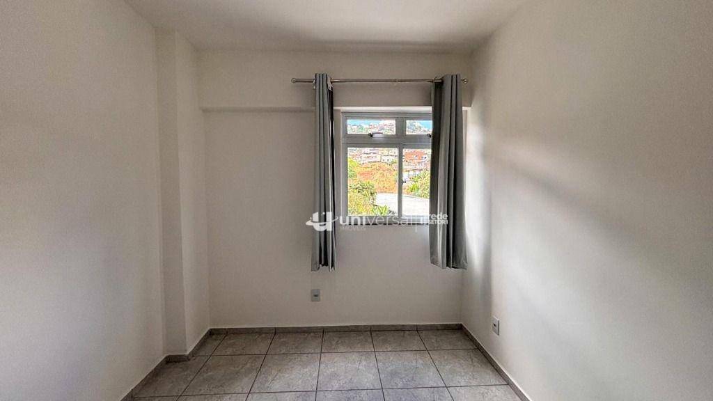 Apartamento para alugar com 2 quartos, 60m² - Foto 14