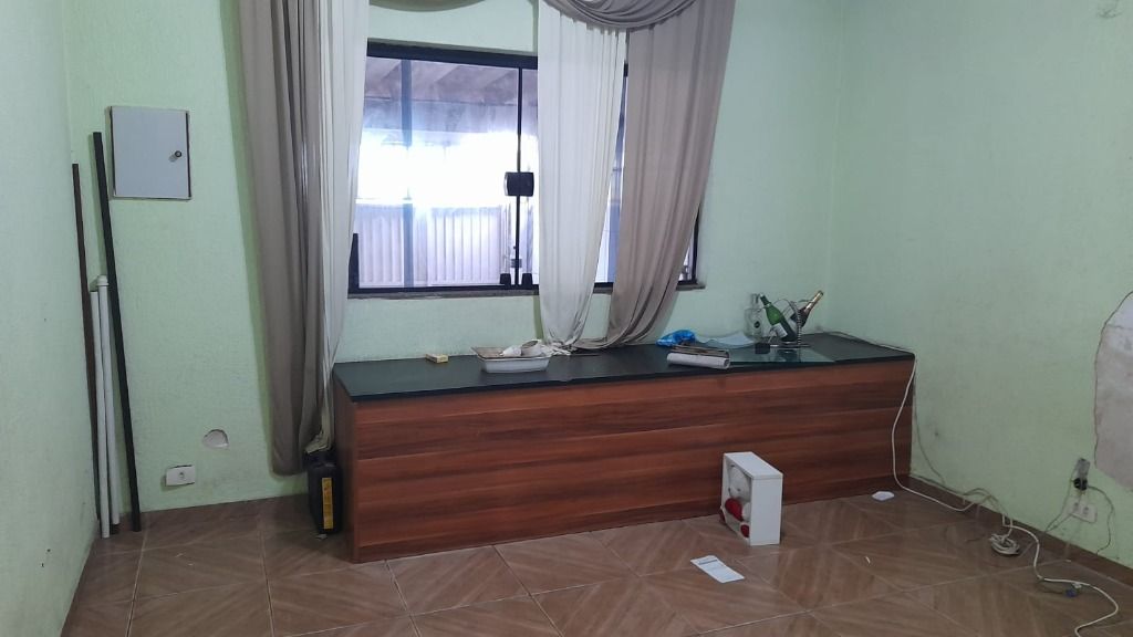 Sobrado à venda com 3 quartos, 90m² - Foto 2