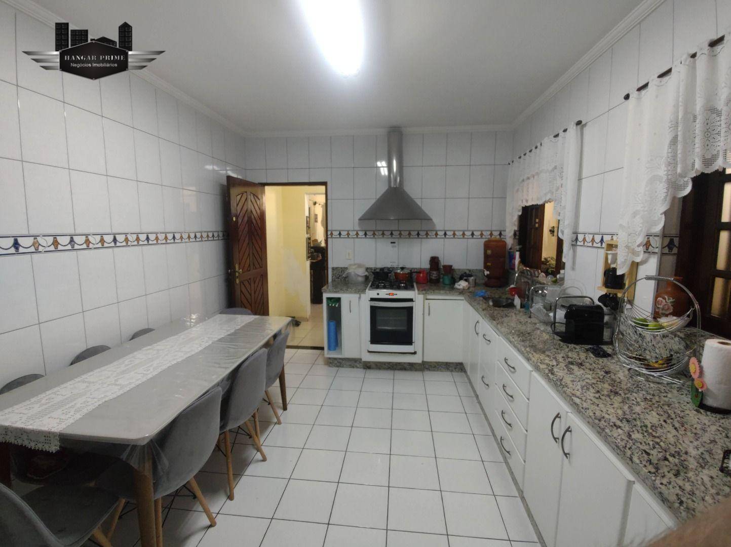 Casa à venda com 4 quartos, 120m² - Foto 5