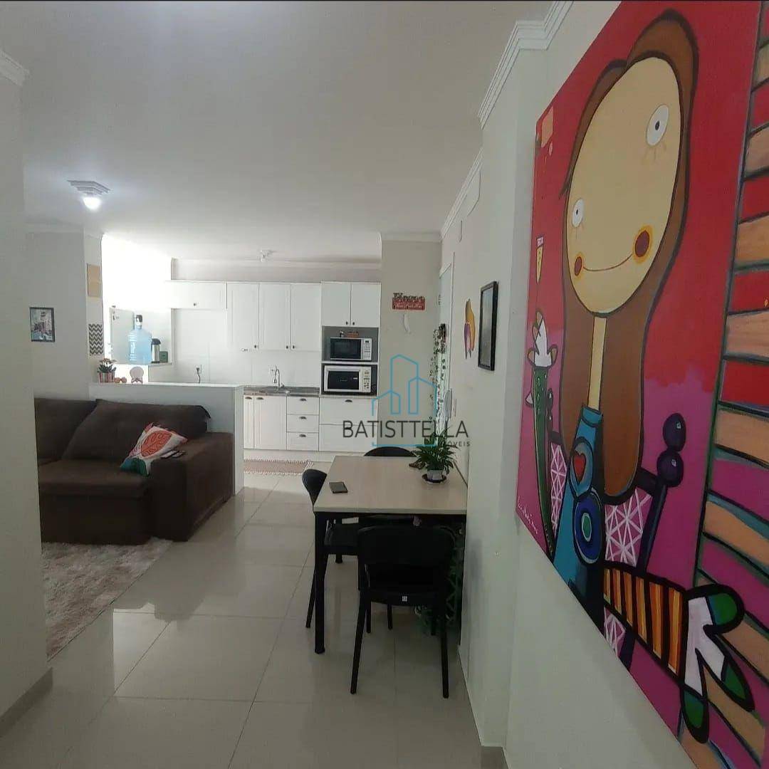 Apartamento à venda com 2 quartos, 67m² - Foto 5