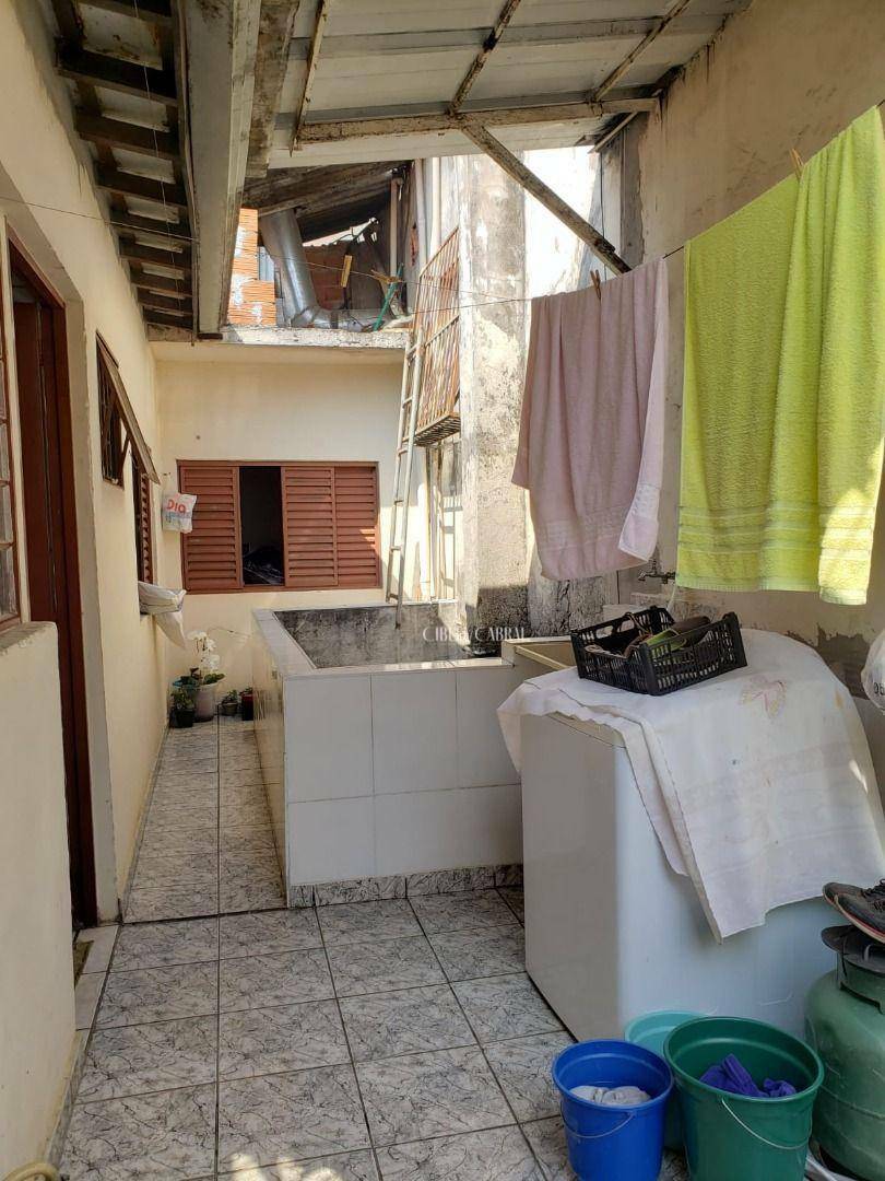 Casa à venda com 2 quartos, 320m² - Foto 26