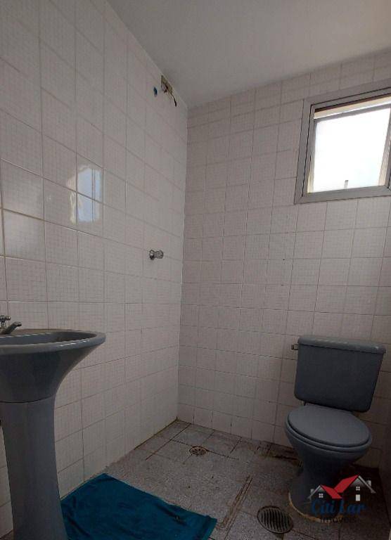 Apartamento à venda com 2 quartos, 55m² - Foto 17