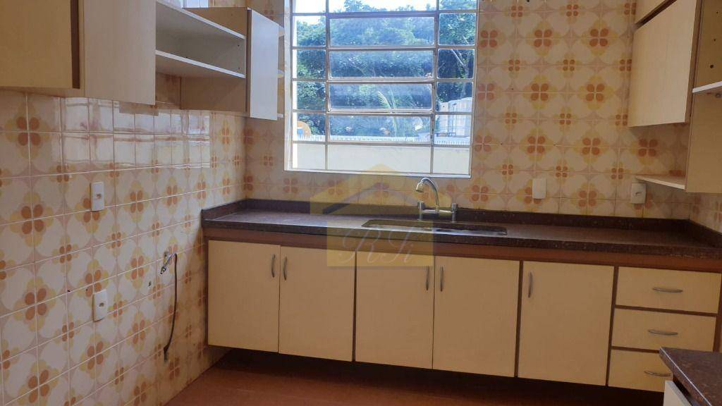 Sobrado à venda com 4 quartos, 180m² - Foto 7