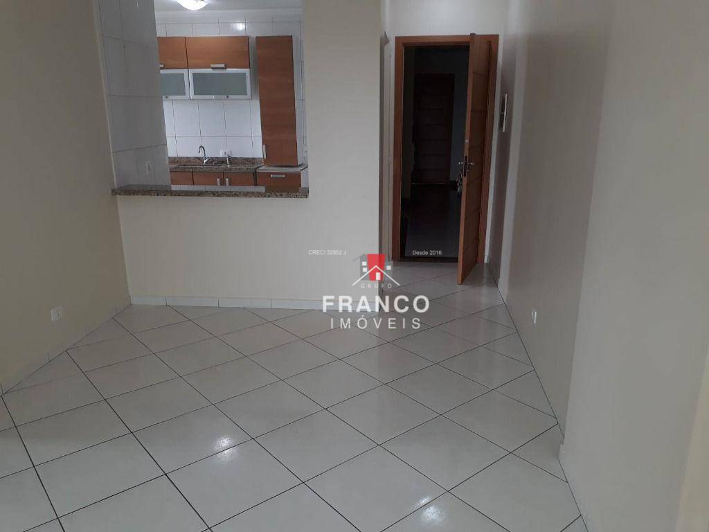 Apartamento à venda e aluguel com 2 quartos, 74m² - Foto 2