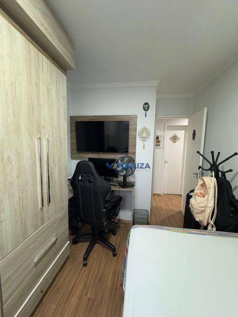 Apartamento à venda com 3 quartos, 83m² - Foto 12