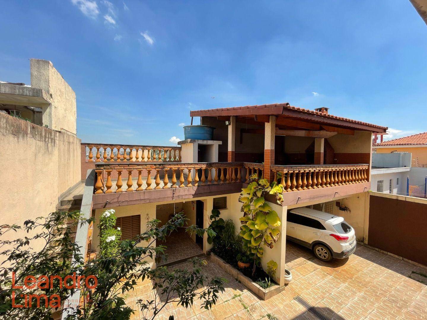 Casa à venda com 4 quartos, 350m² - Foto 47